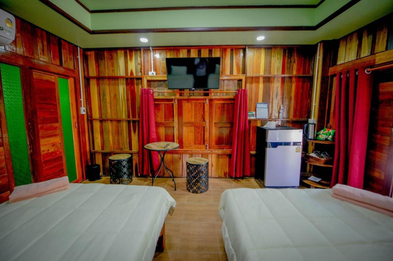 Mrk Resort & Massage Lopburi Exterior photo